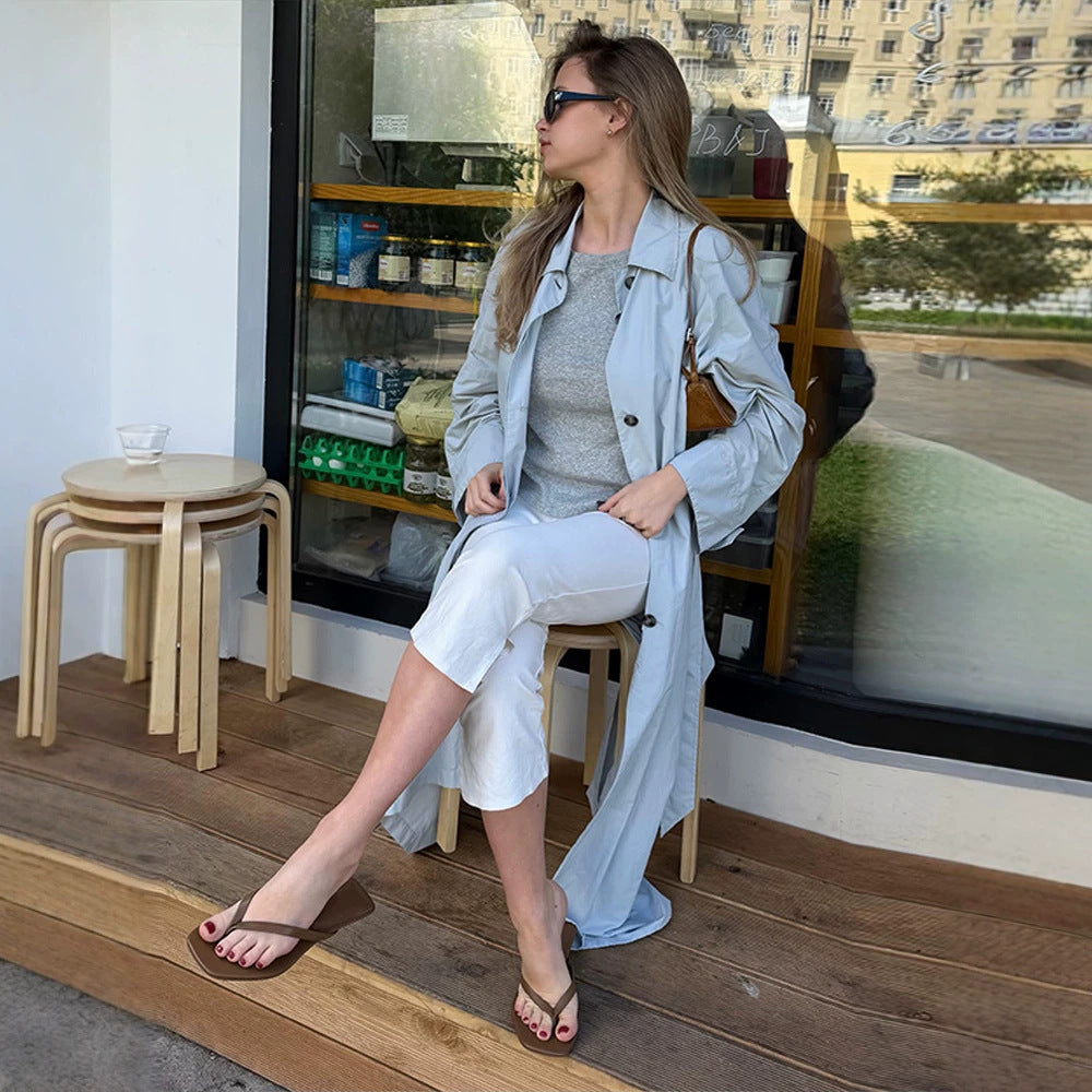 Women's Lightweight Long Trench Coat Made from Technical Material with Concealed Button Placket and Loose Fit EVA-US