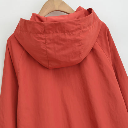 Women's Ultralight Hooded Windbreaker with Extended Back Hem and Elastic Hem EVA-US
