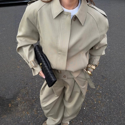 Ladies tailored short trench coat with tie belt, raglan sleeves and concealed button placket EVA-US