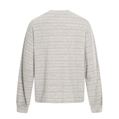 Women Striped Oversize Sweatshirt with large typography print and round neckline EVA-US