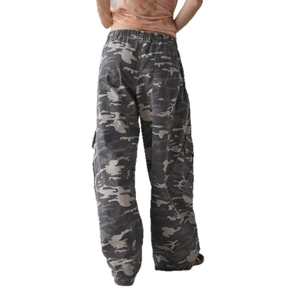 Women's wide cargo pants with elastic waistband and large flap pockets
