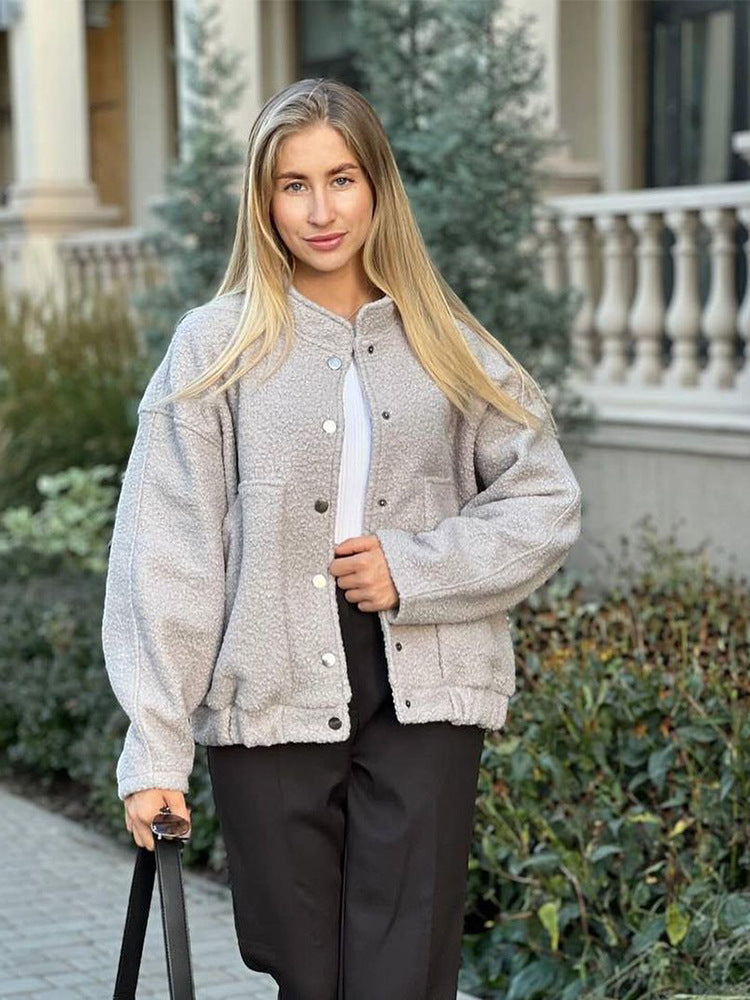 Women's teddy fleece bomber jacket in boxy cut with snap button closure and patch pockets EVA-US