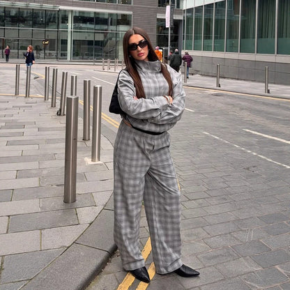 Women Oversize Checked Two-Piece from Tailormix with Stand-Up Collar EVA-US