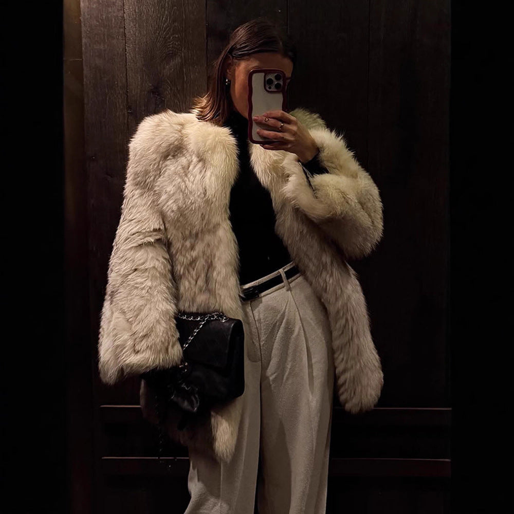 Women's Boxy Faux Fur Jacket with Textured Shag Look and Voluminous Shawl Collar EVA-US