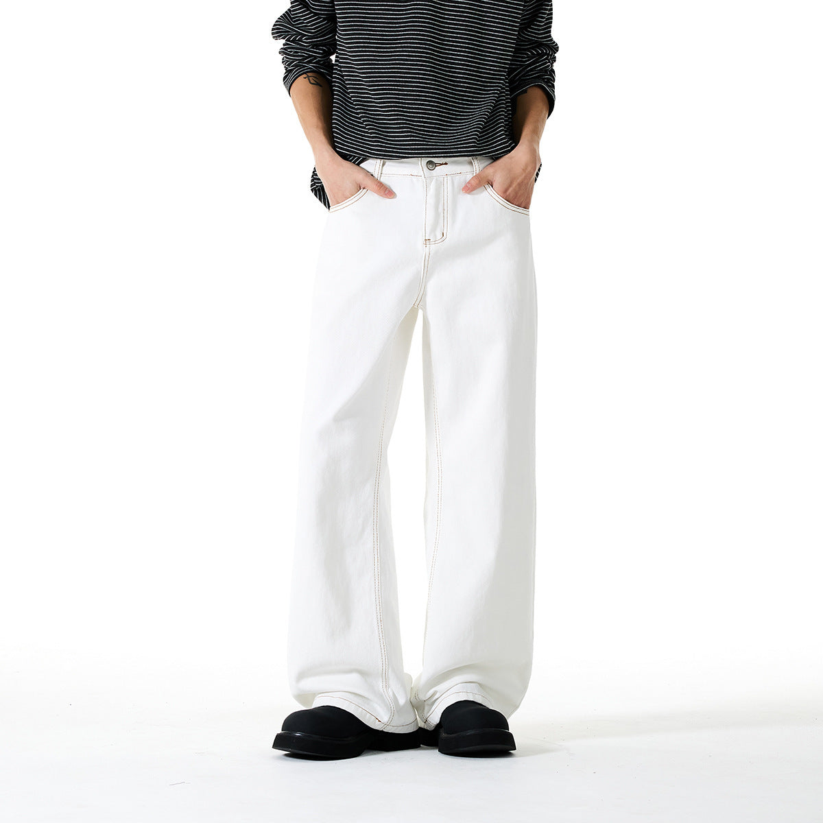 Women Wide Cropped Jeans with High Waist and Contrast Stitching EVA-US