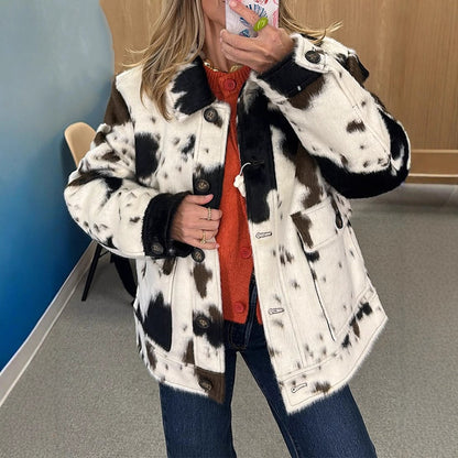 Women's short faux fur jacket in spotted pattern with shawl collar, wooden buttons & patch pockets EVA-US