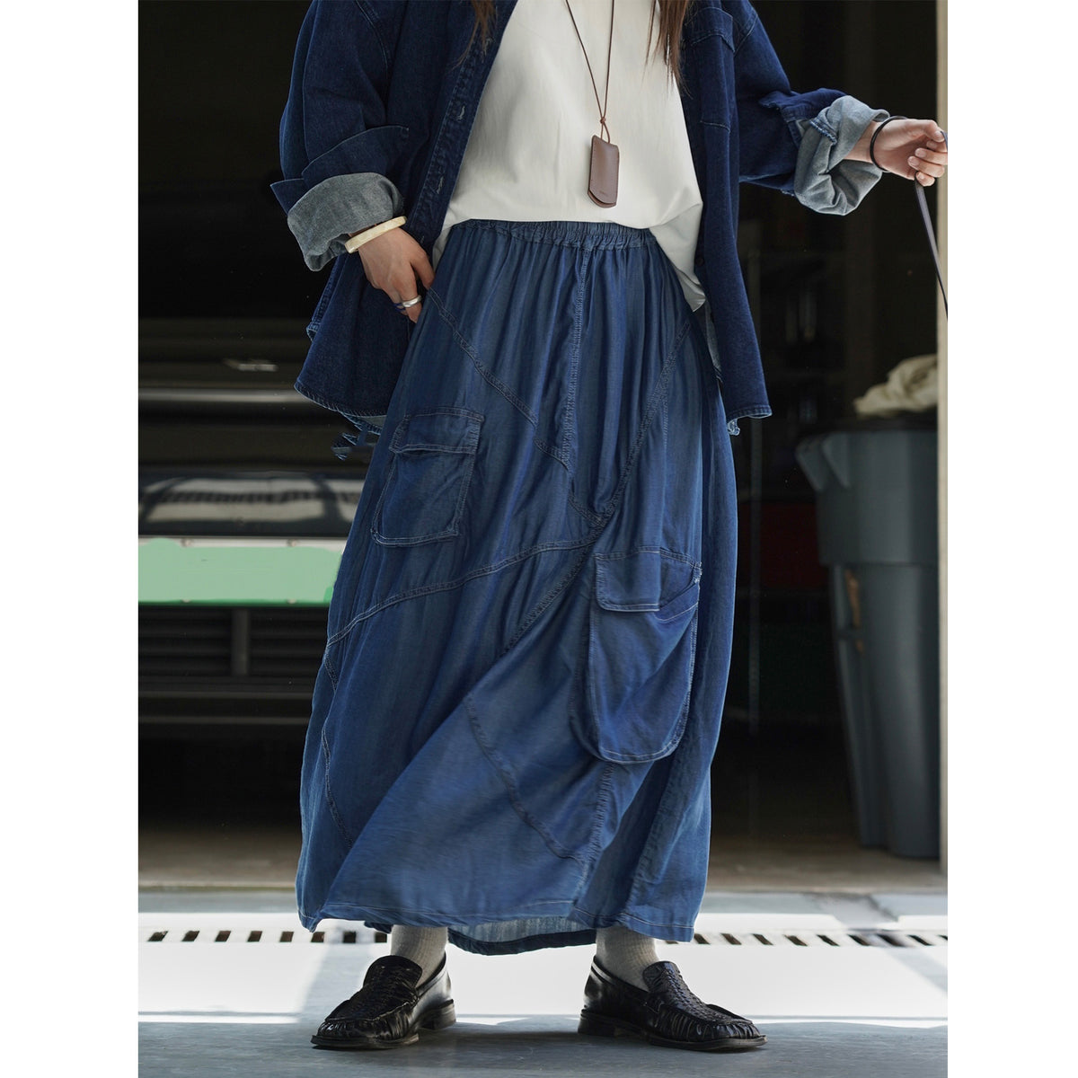 Women's Long Denim Maxi Skirt with Elastic Drawstring Waistband and Attached Cargo Pocket EVA-US