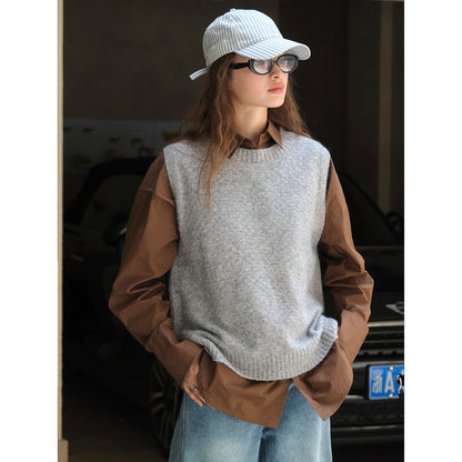 Women Soft Oversized Knit Vest made of Wool Blend with Round Neckline EVA-US