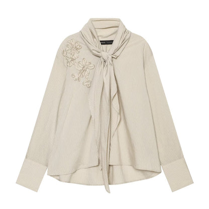 Ladies blouse with necktie collar, fine pinstripe and floral appliqué EVA-US