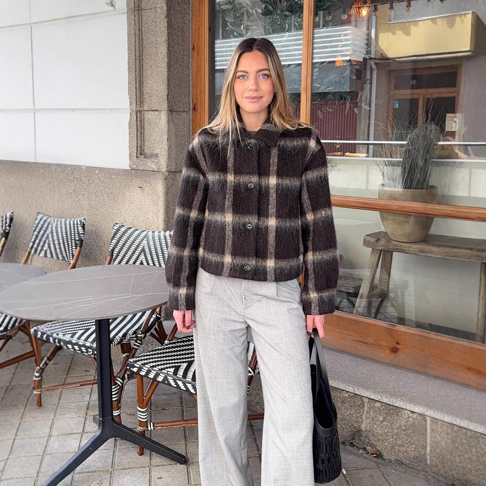 Women's short checkered bouclé jacket with boxy silhouette and button placket EVA-US