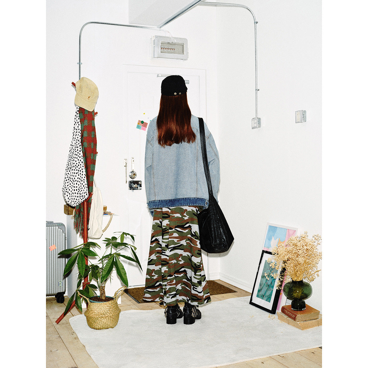 Unisex Oversize Jeans Jacket in Boxy Cut with Contrast Trim and Chest Flaps EVA-US