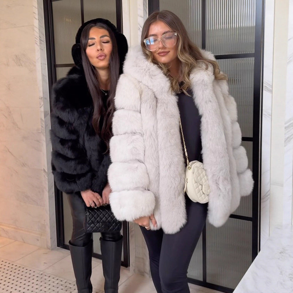 Ladies short coat made of faux fur with voluminous panels and shawl collar EVA-US