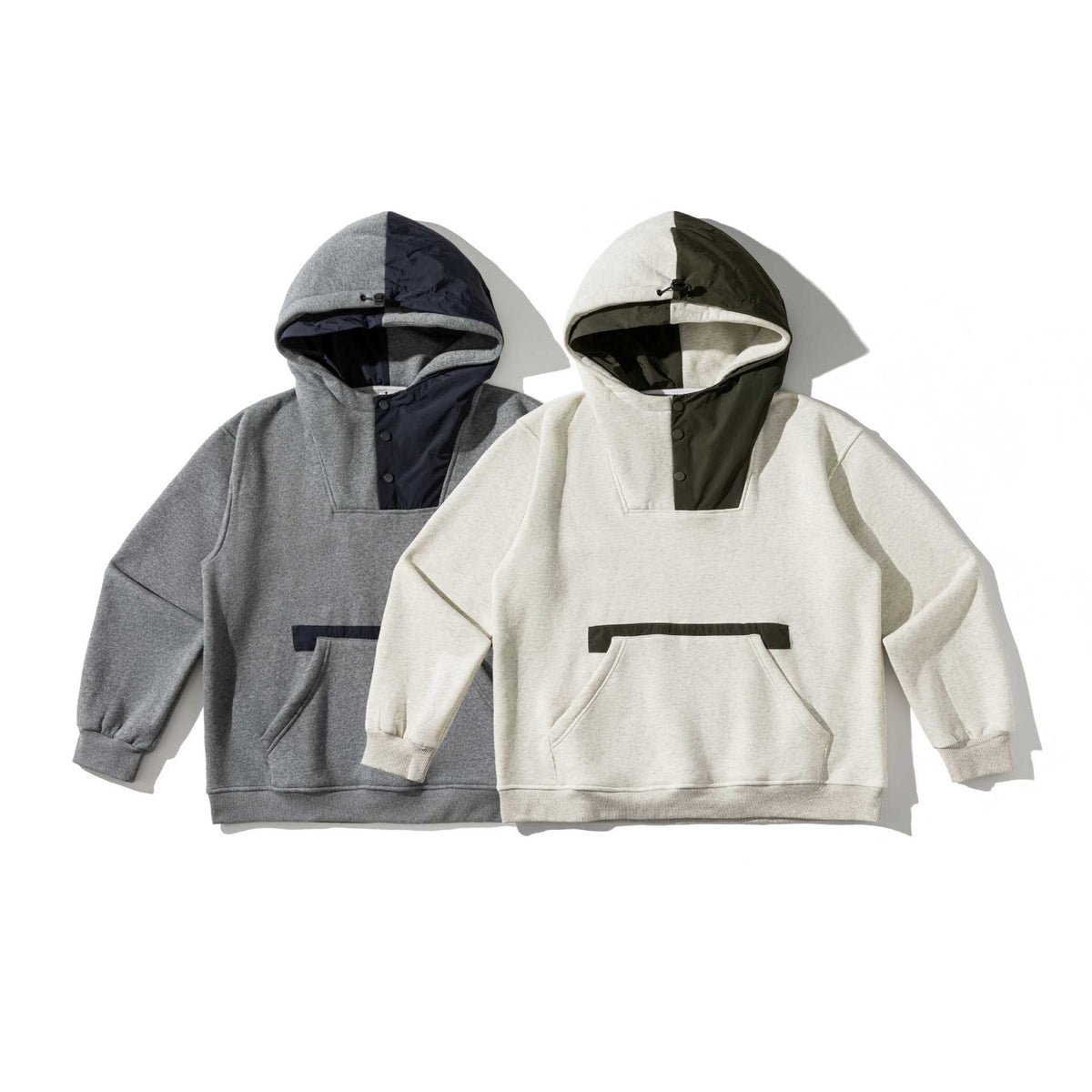 Unisex Oversize Hoodie with technical front panel and kangaroo pocket EVA-US