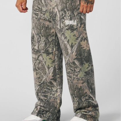 Men's oversized camouflage jogging pants with elastic comfort waistband and thigh logo EVA-US