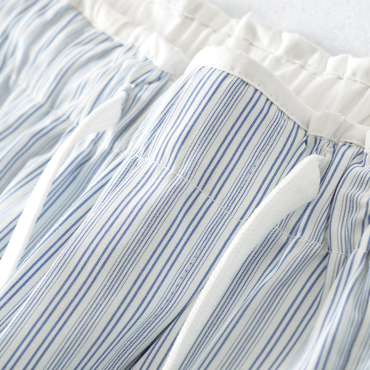 Women's Wide Culotte Pants with Drawstring Waist and Patch Pockets