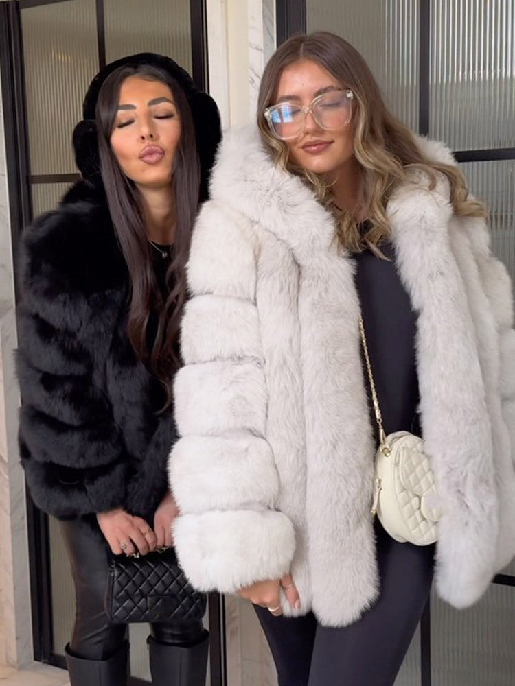 Ladies short coat made of faux fur with voluminous panels and shawl collar EVA-US