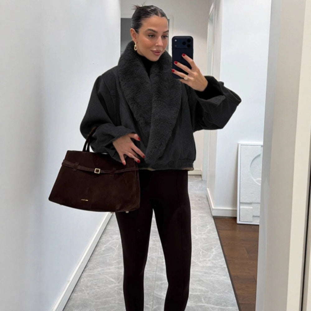 Women’s short jacket with voluminous faux fur shawl collar and elastic hem EVA-US
