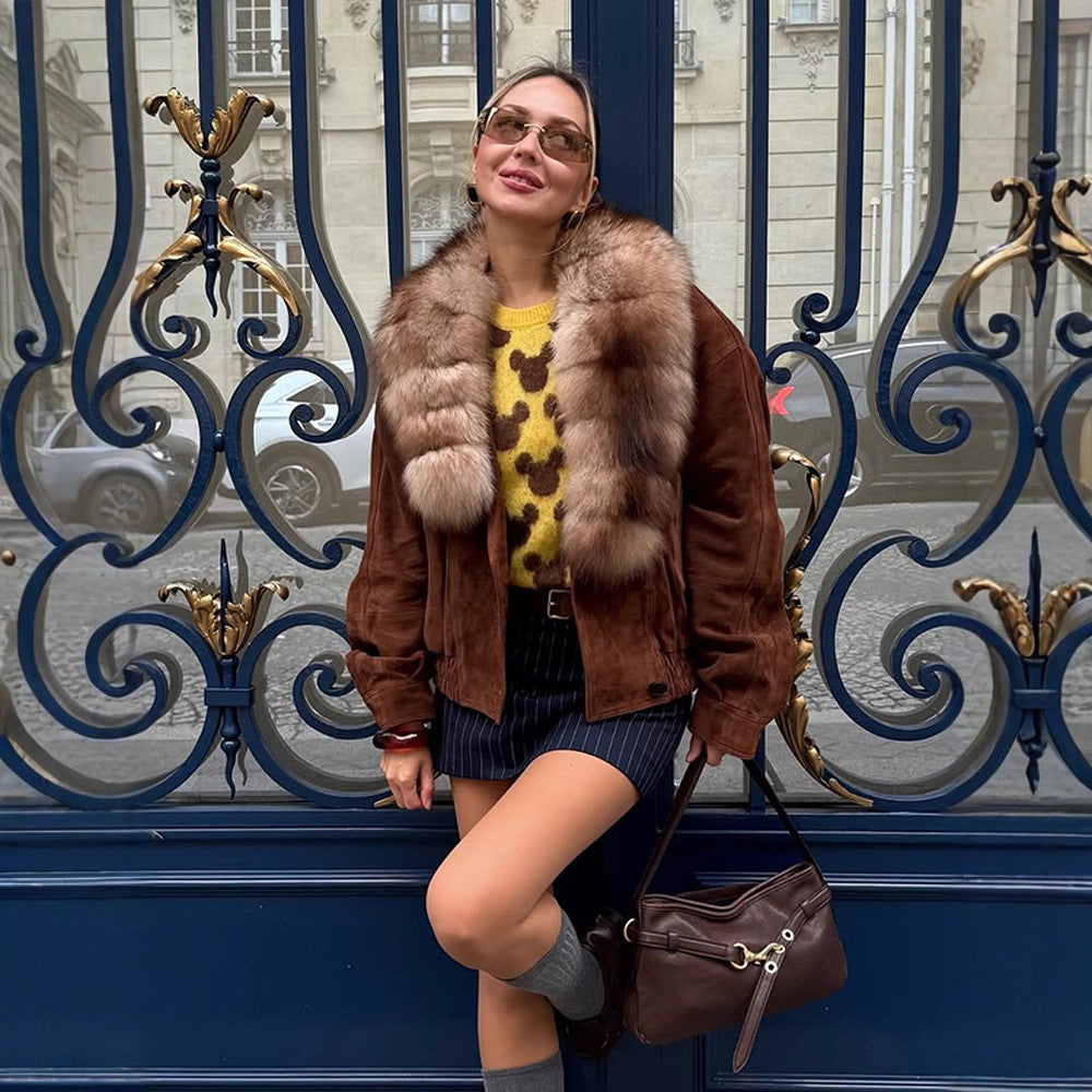 Women's suede bomber jacket with voluminous fur scarf and elastic hem EVA-US