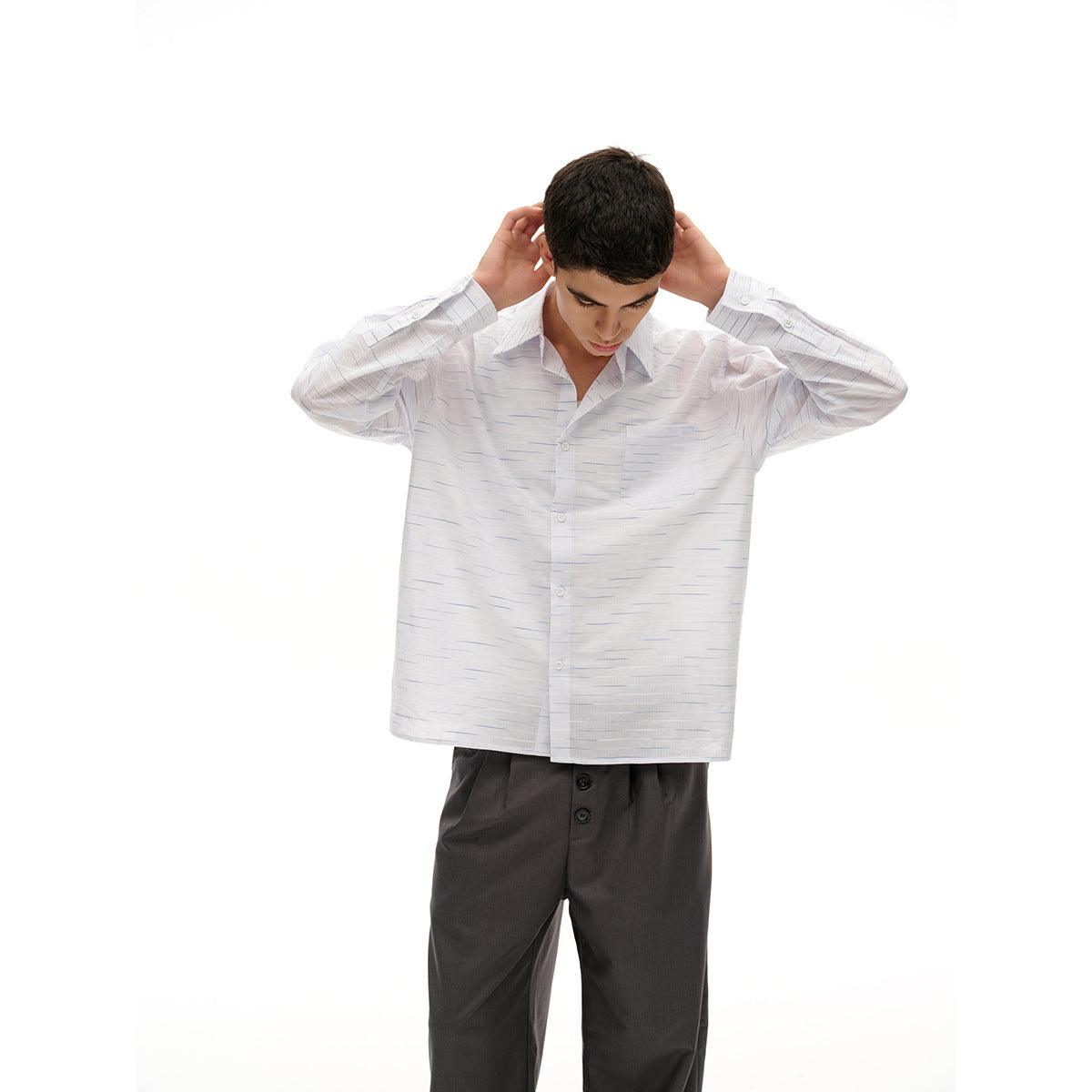 Unisex Wide-cut oversized shirt made of lightweight cotton blend with Kent collar and chest pocket EVA-US