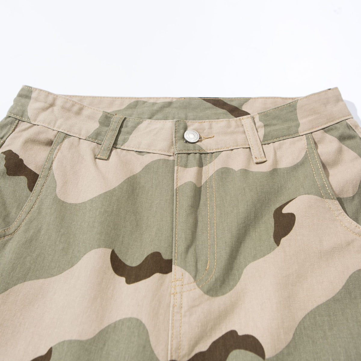 Women Wide Cropped Cargo Pants in Camouflage Utility Look EVA-US