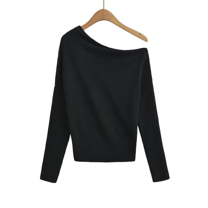 Women's Oversize One-Shoulder Pullover with Batwing Sleeves and Wide Ribbed Cuff EVA-US