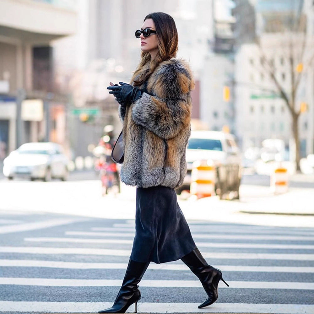 Women short cut oversized faux fur coat with voluminous shawl collar EVA-US