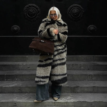 Women's Oversized Faux Fur Coat with Striped Maxi Cut EVA-US