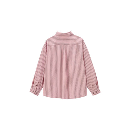 Women’s Oversized Button-Up Blouse with Vertical Pinstripe Design, Breast Pocket and Kent Collar EVA-US