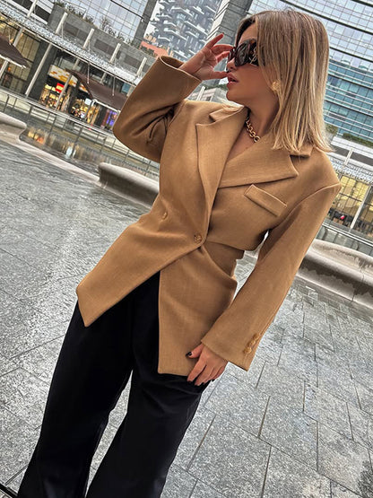 Women's Tailored Wool Blend Blazer with Emphasized Waist and Distinctive Shoulder Area EVA-US