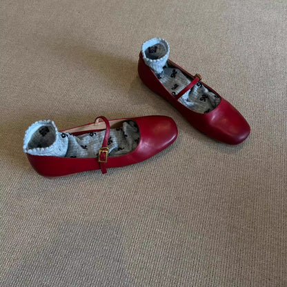 Ladies elegant Mary Janes with comfortable sole and adjustable strap EVA-US