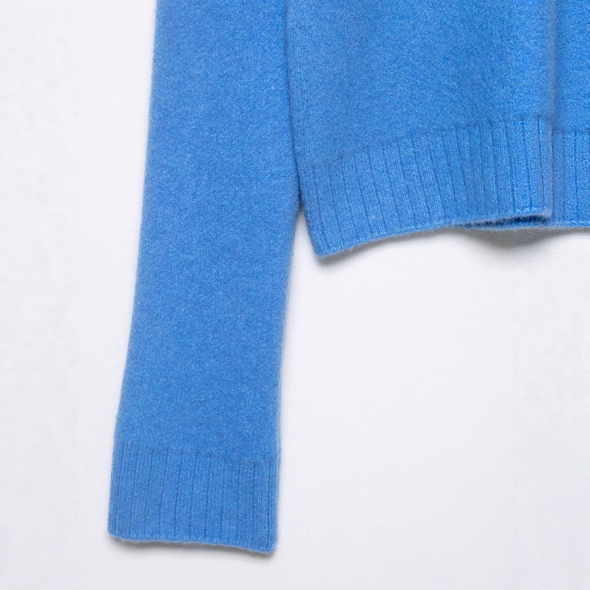 Women's chunky knitted short jacket with zipper, wide collar and ribbed hem EVA-US