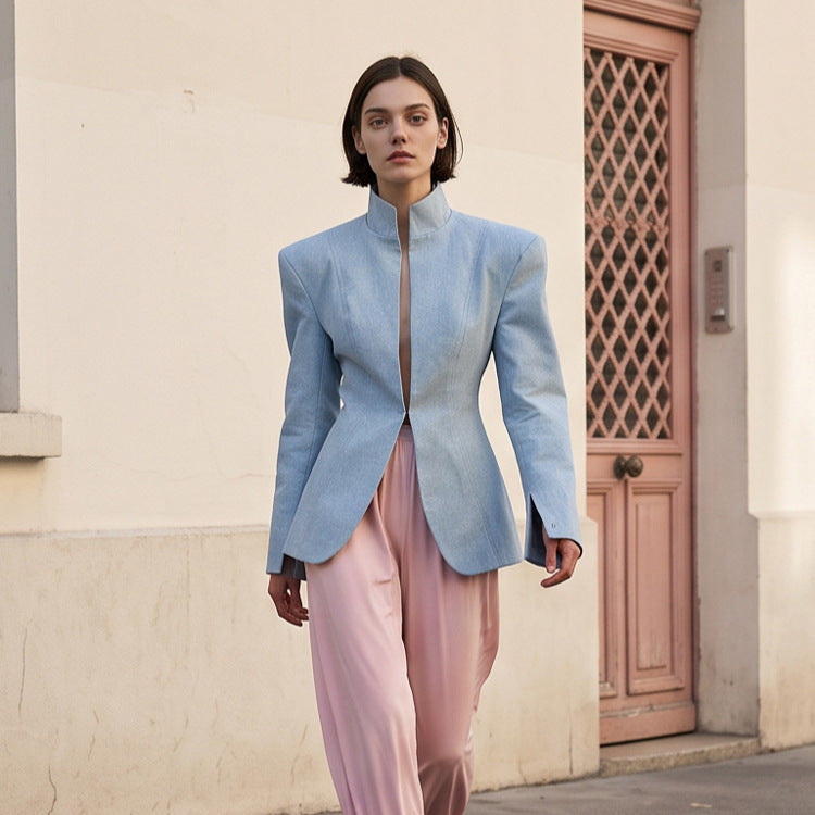 Women's tailored stand-collar blazer with concealed hook fastener and curved hem EVA-US