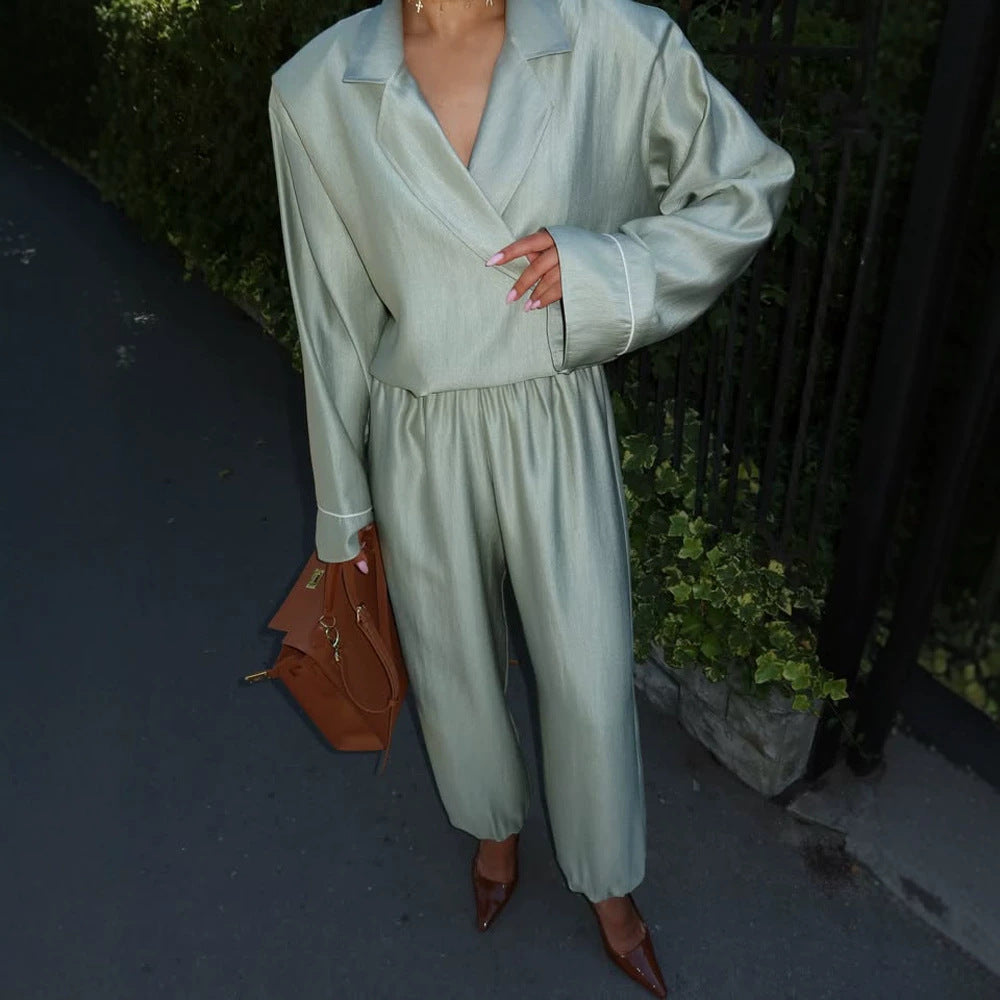 Ladies' satin two-piece with wrap blouse, wide trousers and elastic waistband EVA-US