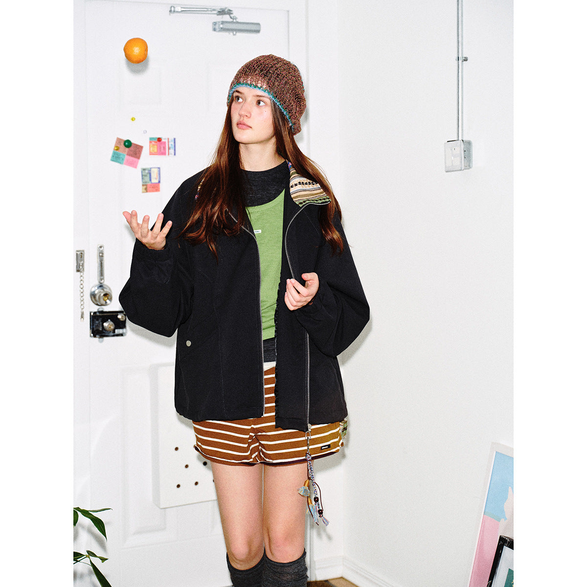 Women's short jacket in boxy cut with patterned stand-up collar and drawstring hood