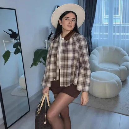 Women Boxy Check Transitional Blouse with Contrasting Shirt Collar EVA-US