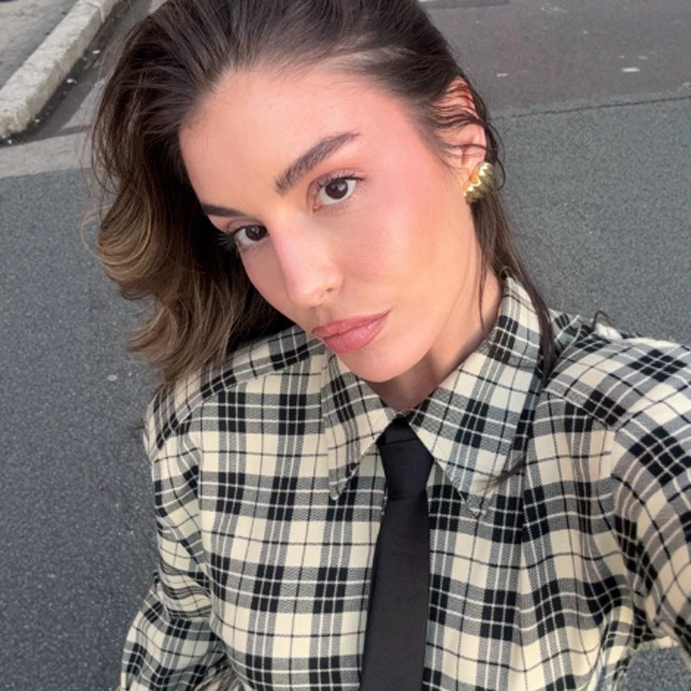 Women Check Shirt Jacket with Emphasized Shoulders and Oversized Cut EVA-US