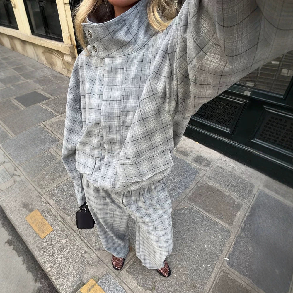Women Oversize Checked Two-Piece from Tailormix with Stand-Up Collar EVA-US