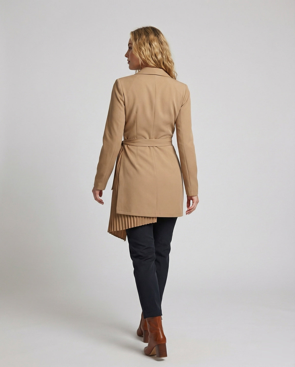 Product 15554232975690 - back_view