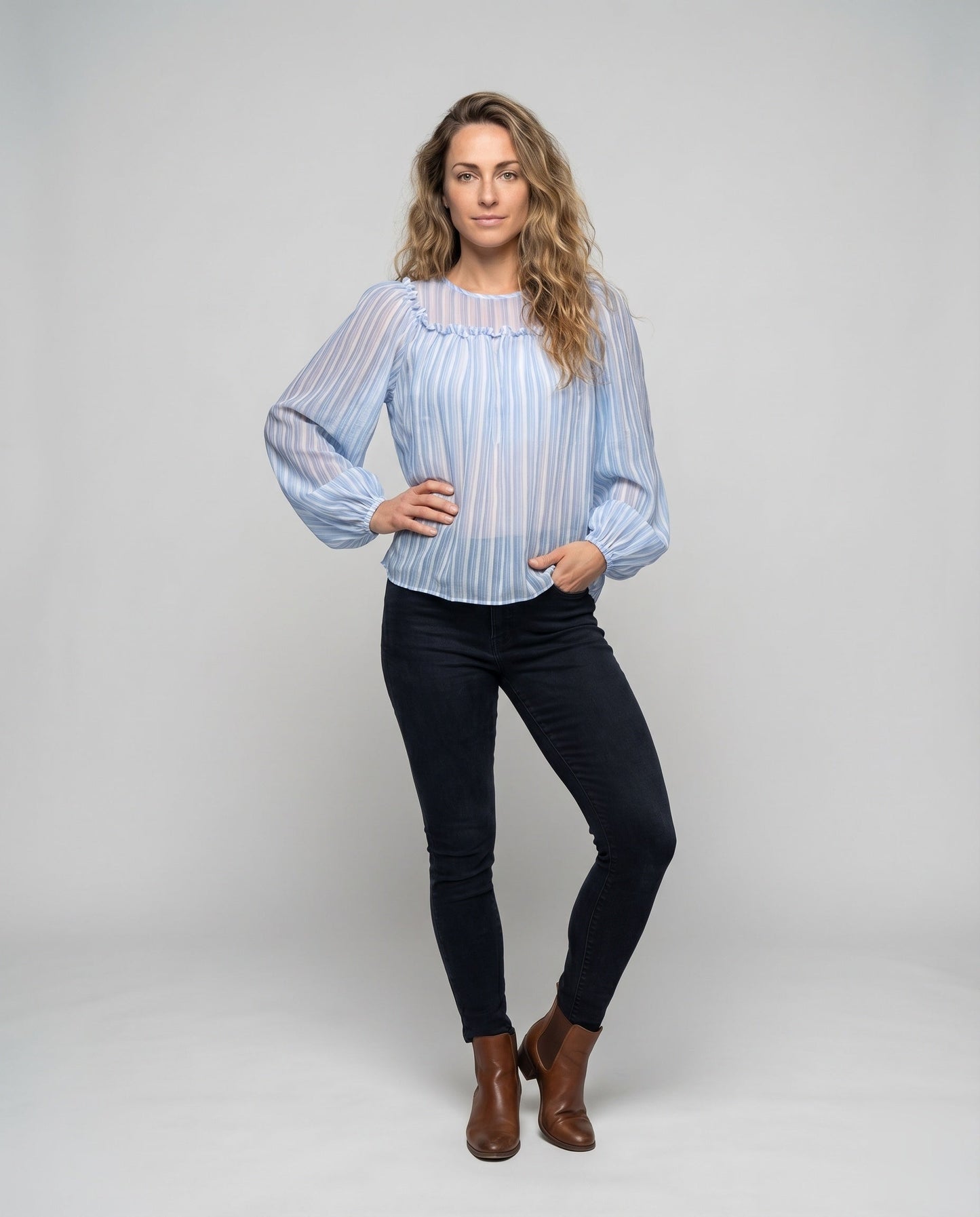 Product 15598202388810 - full_body_front