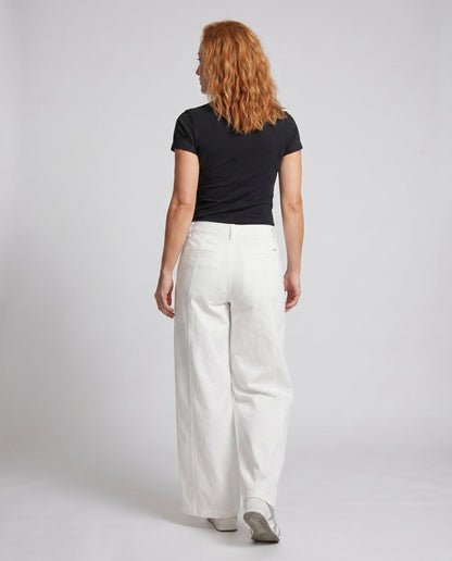 Product 15627229954378 - back_view
