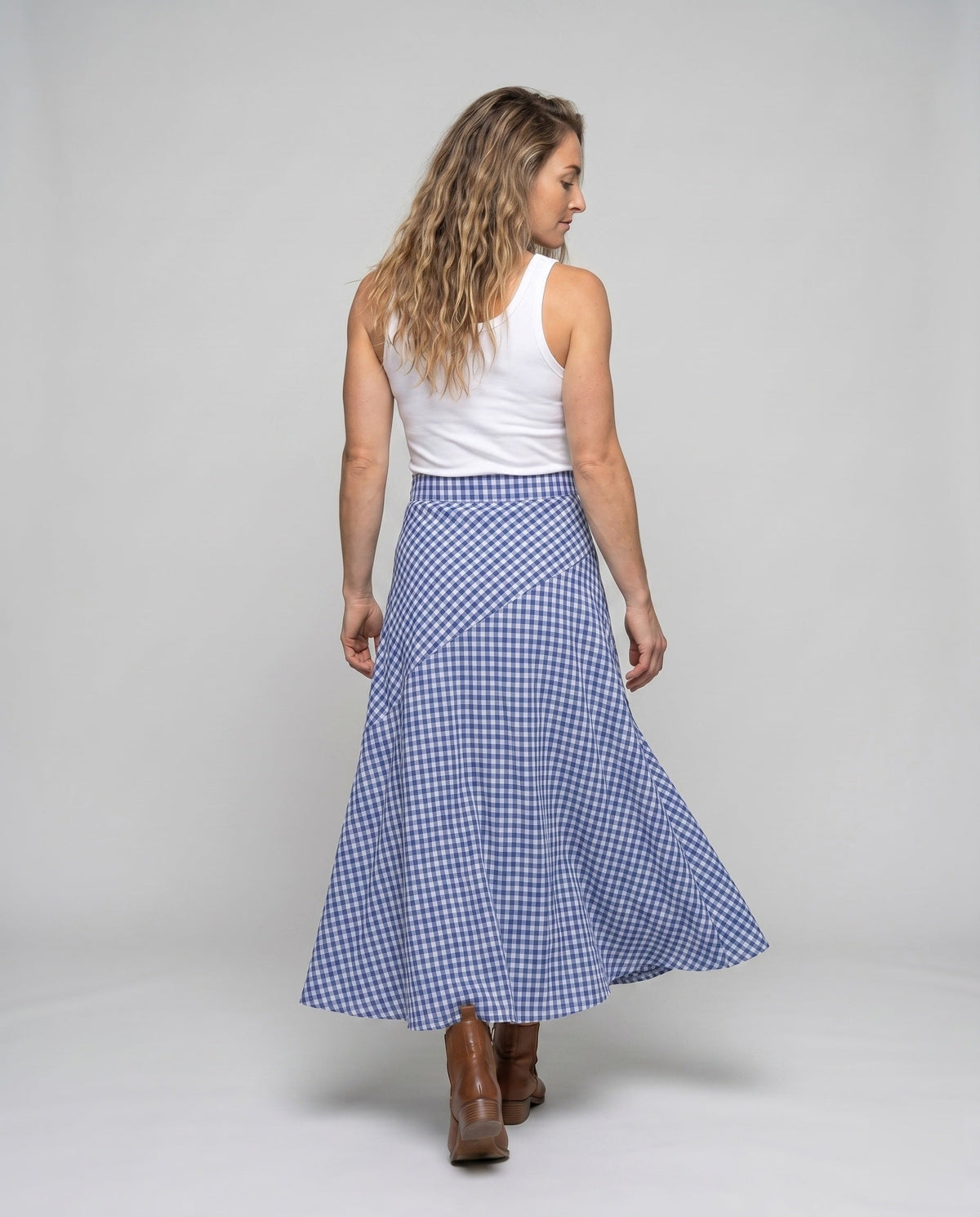 Product 15633175445834 - back_view
