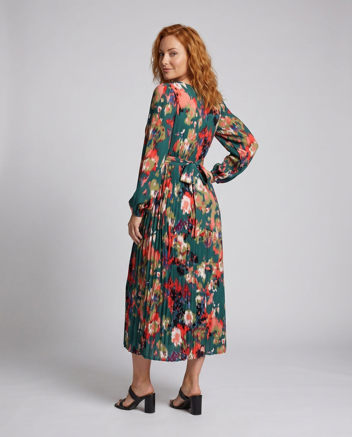 Product 15636283949386 - back_view