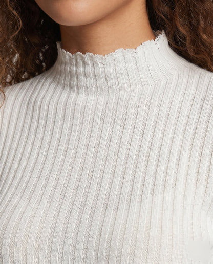 Product 15637854716234 - close_up_detail