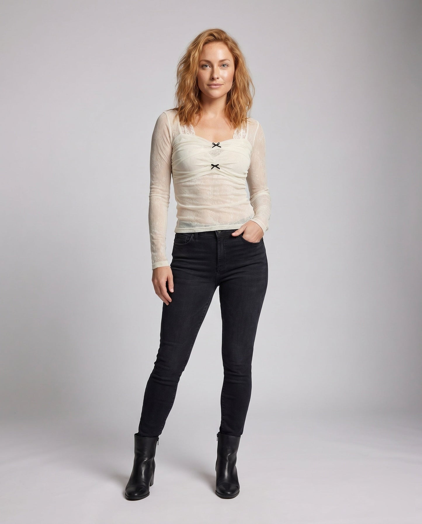 Product 15637875196234 - full_body_front