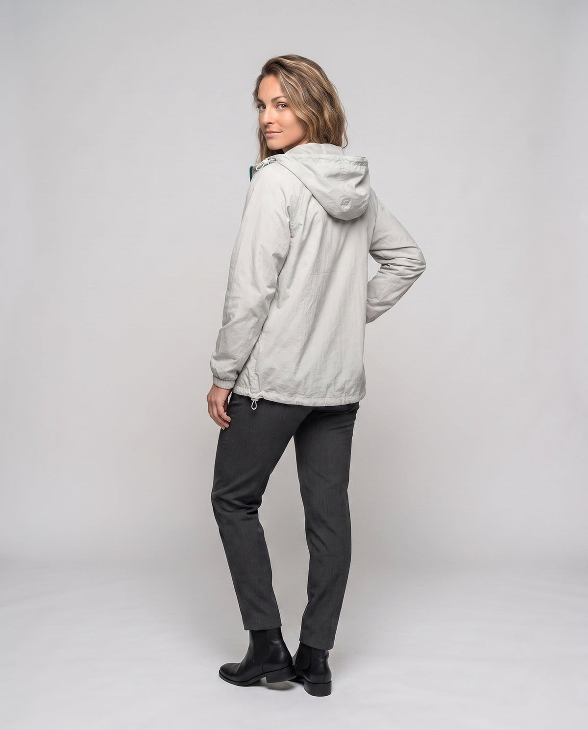 Product 15861492416842 - back_view