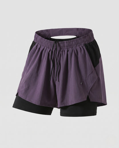Women's sporty running shorts with innovative Möbius band and breathable inserts