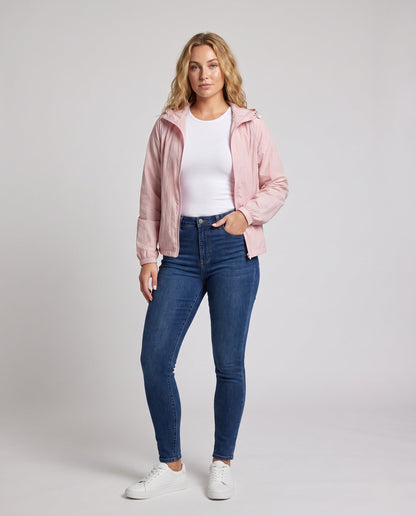 Product 15869428040010 - full_body_front
