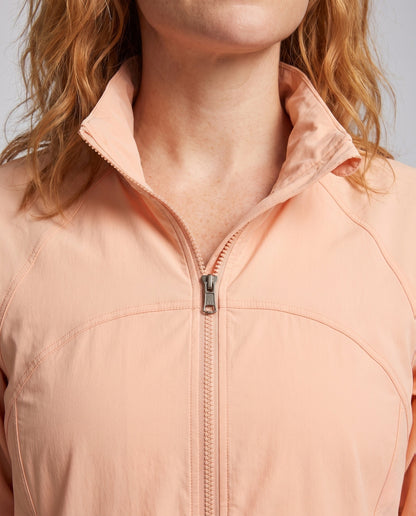 Product 15874256372042 - close_up_detail