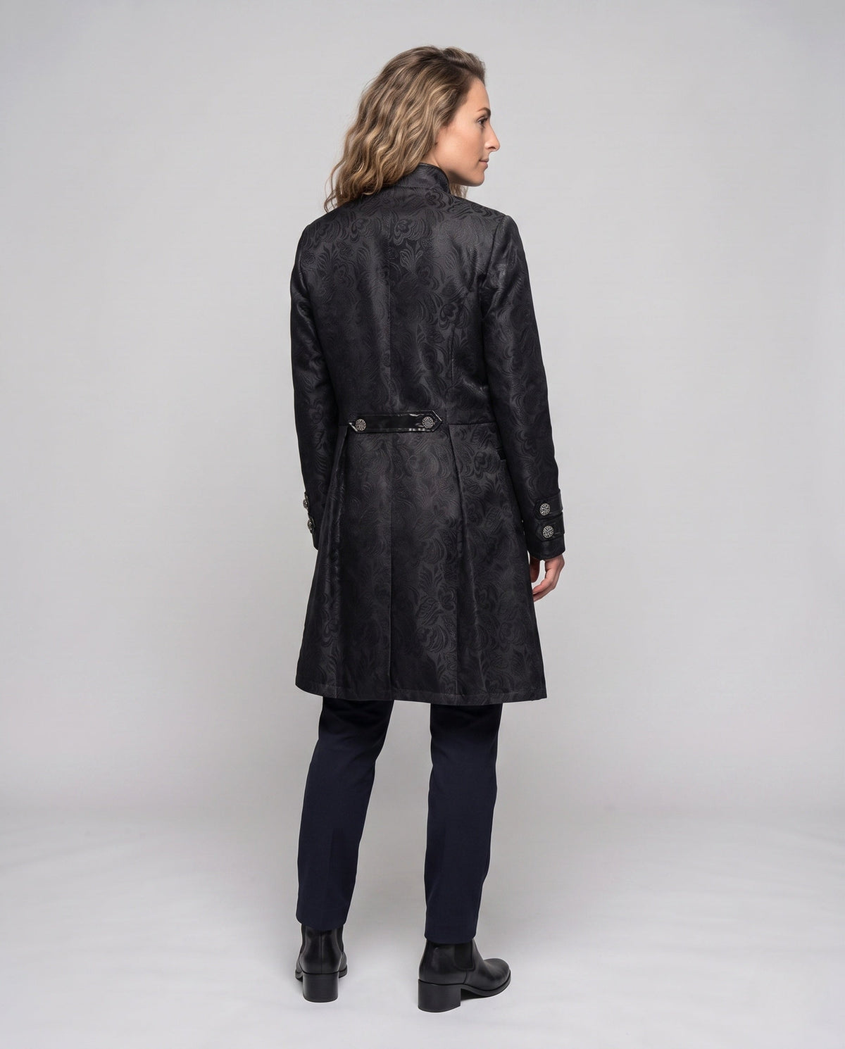 Product 15960135270730 - back_view