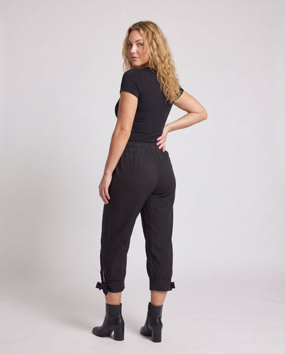 Product 15963938783562 - back_view